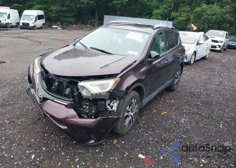 2016 Toyota Rav4 Le z USA, uszkodzony, nr VIN 2T3BFREV5GW453374